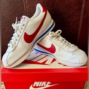 Nike Cortez White, Red & Varsity Blue Sneaker Men's Sneakers - Size 11.5 - EUC